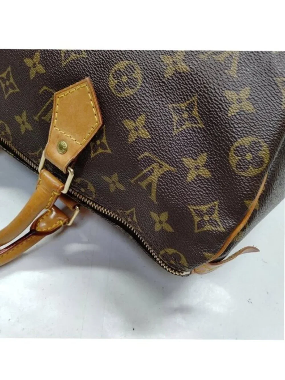 Authentic Louis Vuitton Speedy 35 Monogram Canvas Handbag